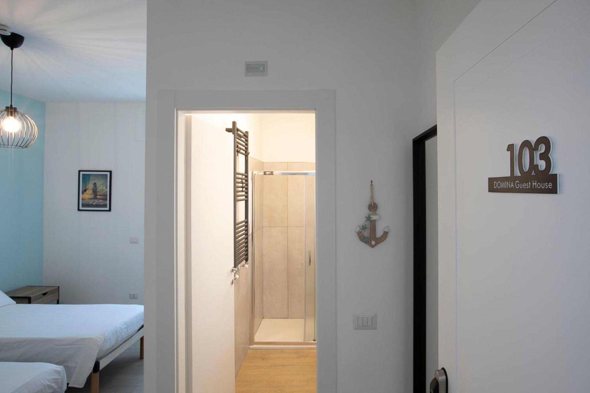 Domina Guest House Fiumicino Extérieur photo