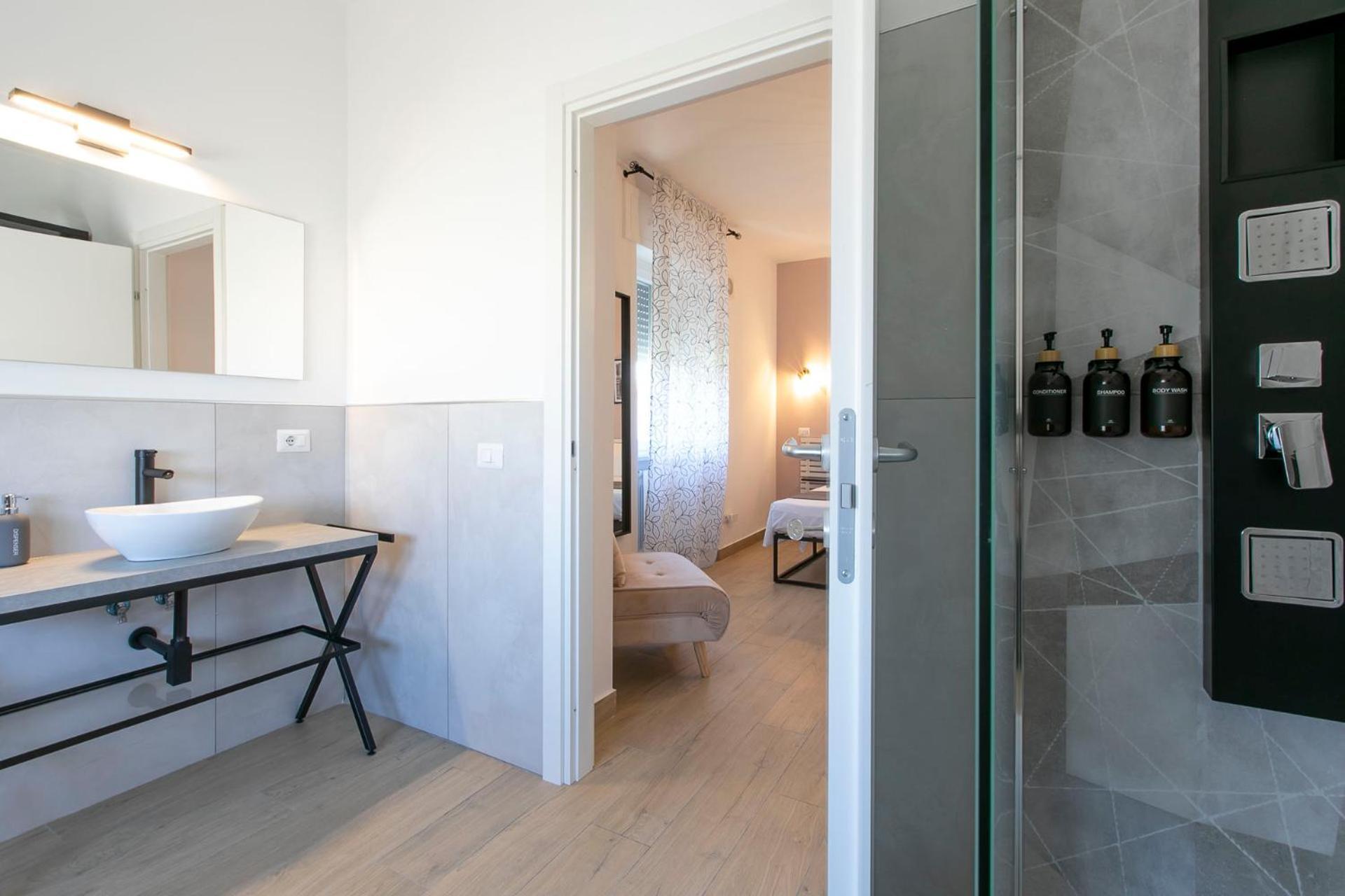 Domina Guest House Fiumicino Extérieur photo