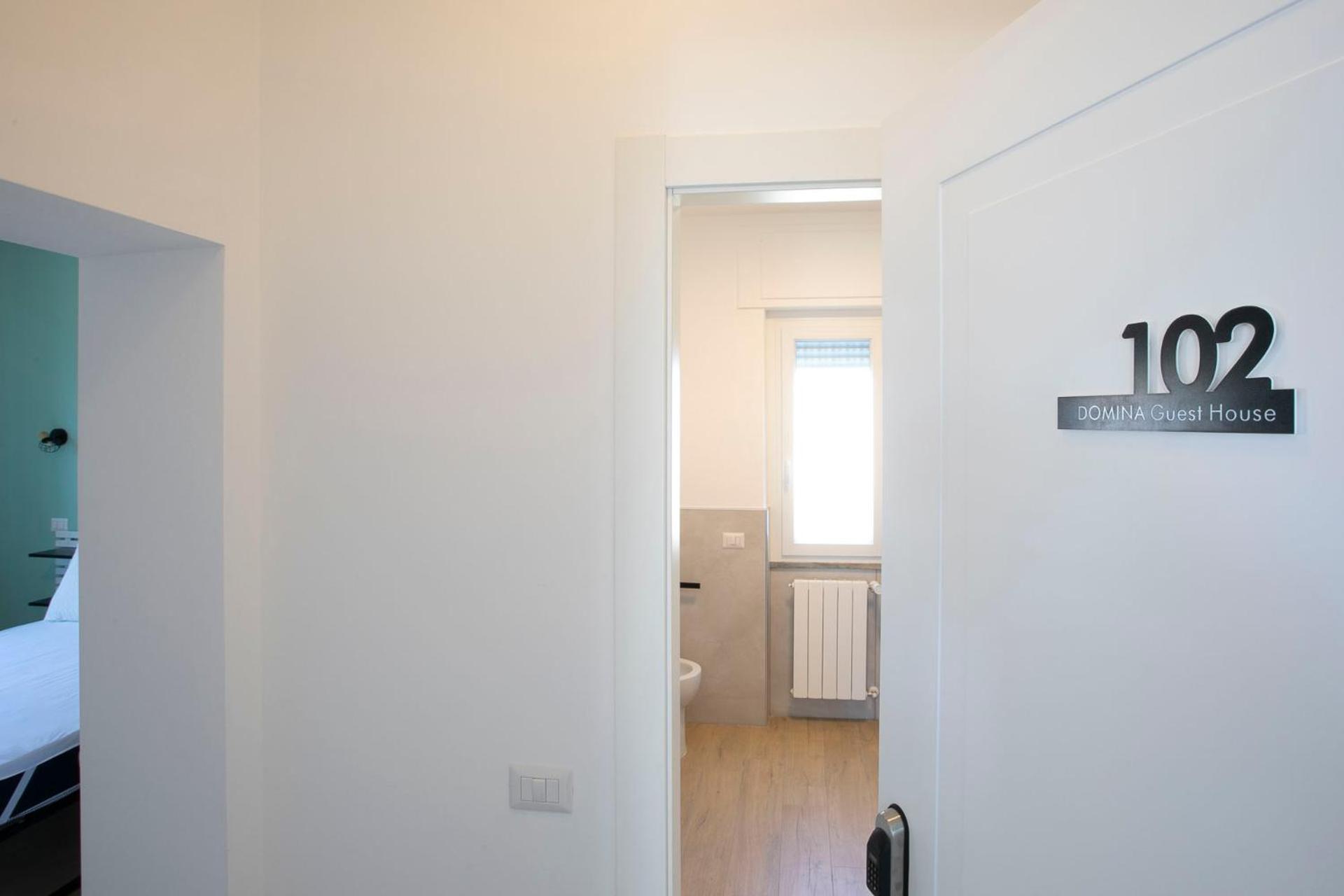 Domina Guest House Fiumicino Extérieur photo