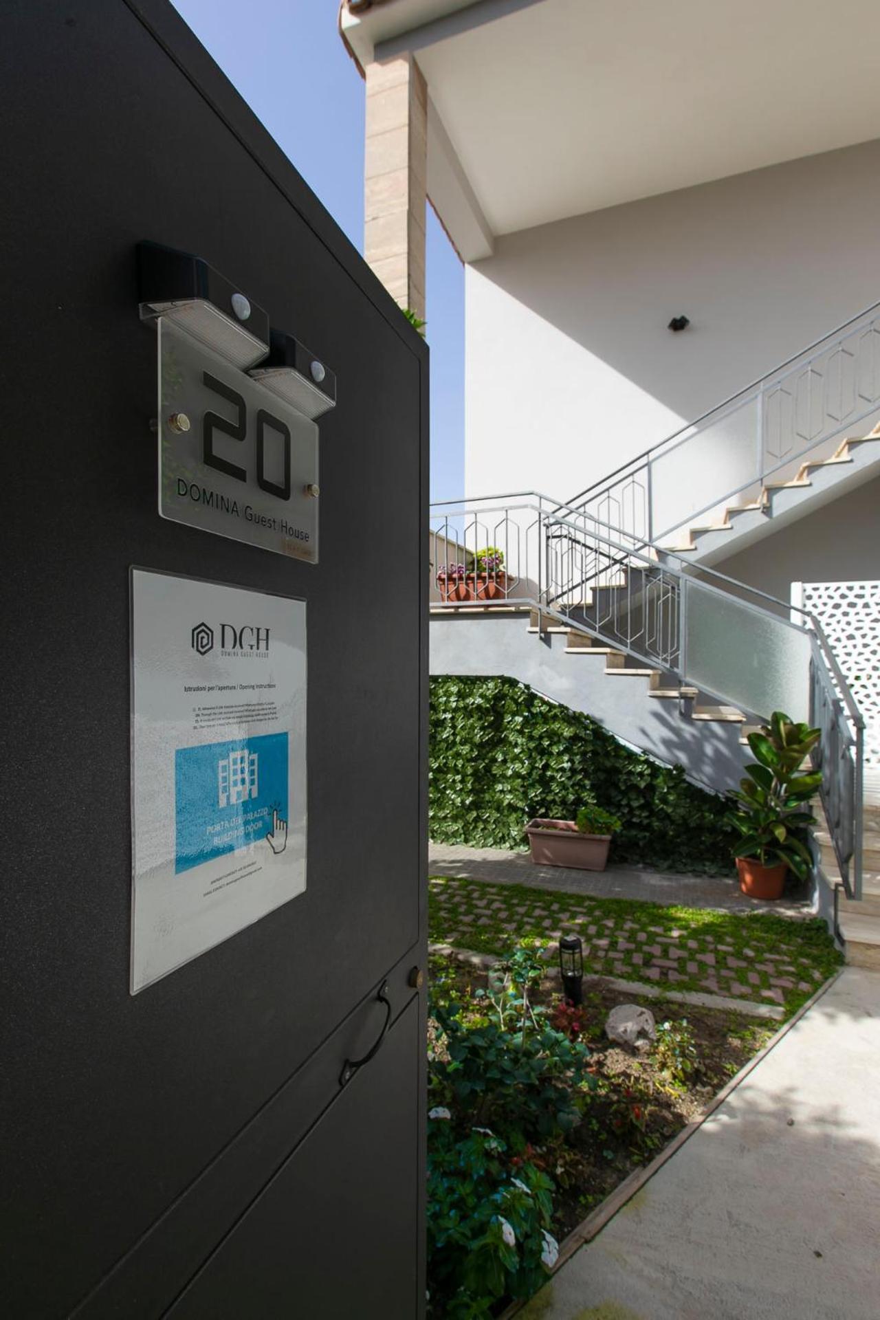 Domina Guest House Fiumicino Extérieur photo